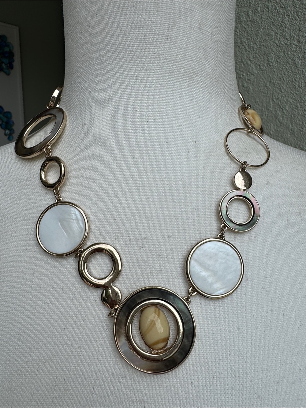 Ann Taylor Factory adjustable length necklace - NWT